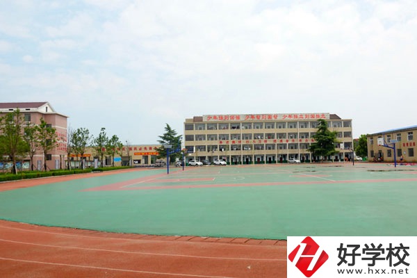 益陽東方職業(yè)技術學校怎么樣？好不好?