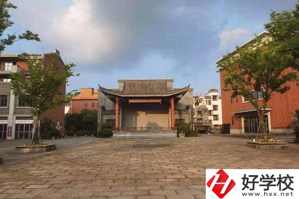 長沙科技工程學校辦學怎么樣？學校就業(yè)有保障嗎？