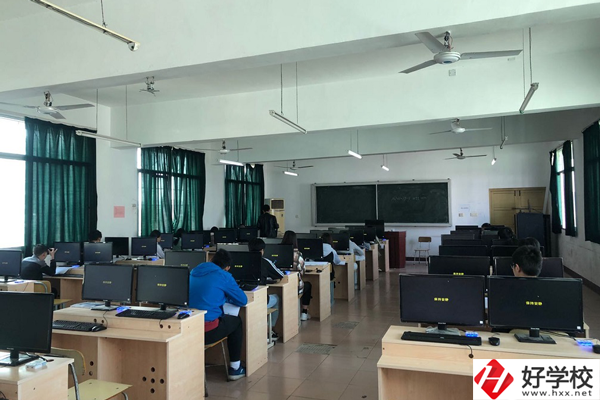 株洲鐵路機電職業(yè)技術(shù)學(xué)校值得選嗎？
