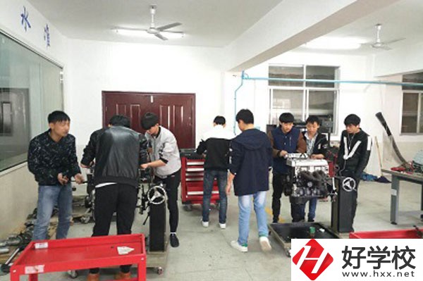 炎陵縣職業(yè)技術(shù)學(xué)校有哪些招生專業(yè)？