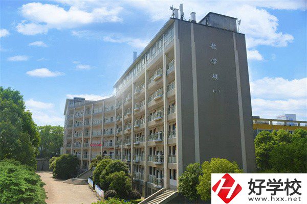 長(zhǎng)沙有什么電子商務(wù)專業(yè)比較好的中專？