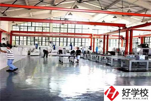 益陽最好的民辦技校是哪所？技校讀了有用嗎？