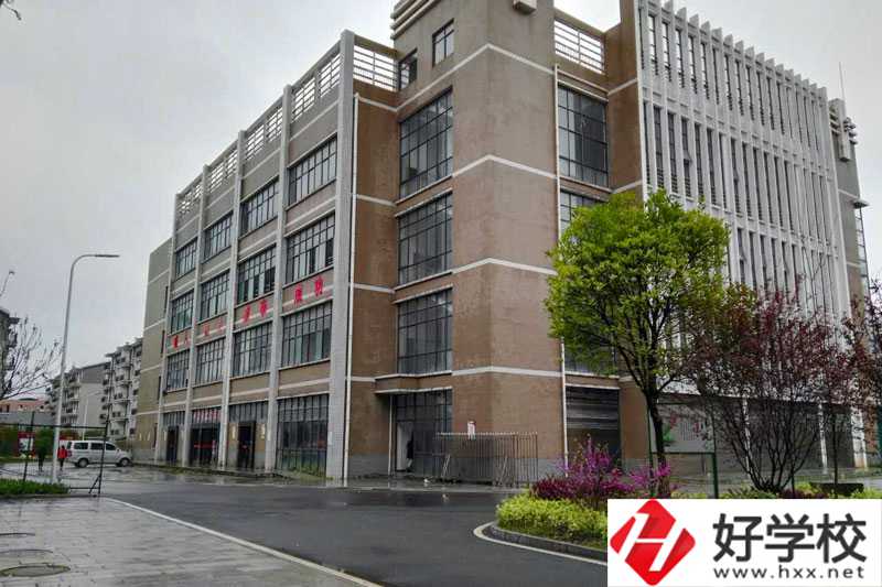 衡陽市華鑫信息中等職業(yè)學(xué)校招生專業(yè)有哪些？