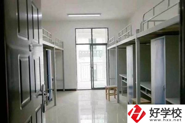 益陽職業(yè)技術學院怎么樣?有中職部嗎？