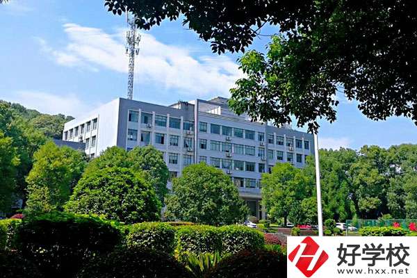 初中畢業(yè)讀邵陽市機電職業(yè)技術學校，就業(yè)前景怎么樣？