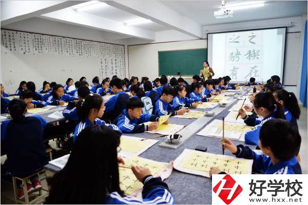 婁底幼兒師范高等?？茖W(xué)校實(shí)訓(xùn)室