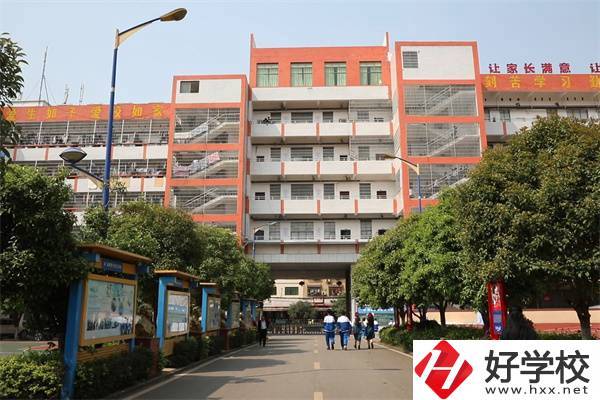 永州值得推薦的民辦技校有哪些？學(xué)費(fèi)多少？