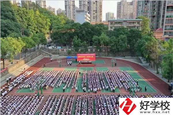 懷化公辦中職學(xué)費(fèi)大概是多少？有學(xué)費(fèi)補(bǔ)貼嗎？