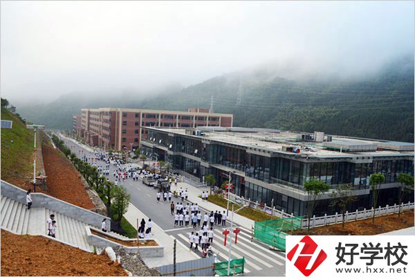 安化縣職業(yè)中專學(xué)校好就業(yè)嗎？師資力量怎么樣？
