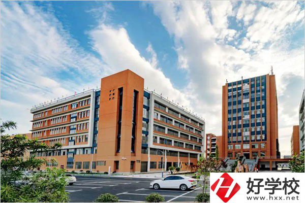 婁底有可以讀五年制大專的職高學(xué)校嗎？
