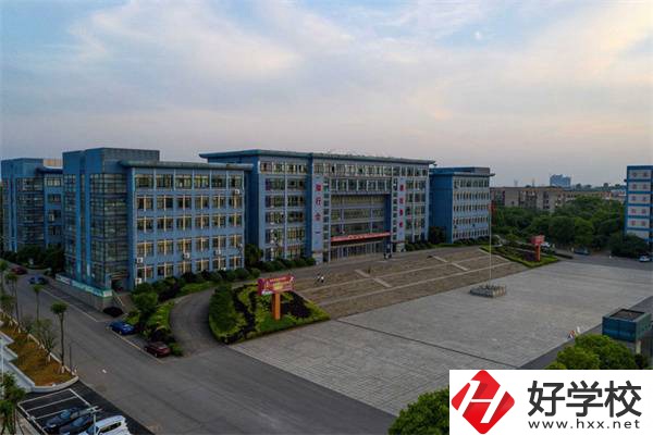 湘潭工業(yè)中職學(xué)校哪所最好？什么專業(yè)最有特色？