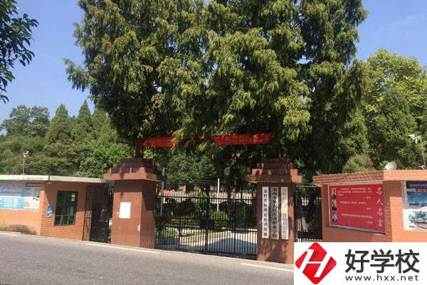 湘西涉外經(jīng)濟(jì)職業(yè)學(xué)校有哪些專業(yè)？哪些專業(yè)比較好？