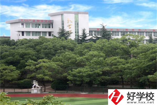 中鐵十二局有限公司技工學(xué)校怎么樣？