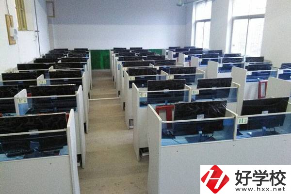 岳陽這3所民辦中職學(xué)校比較好，你中意哪一所？