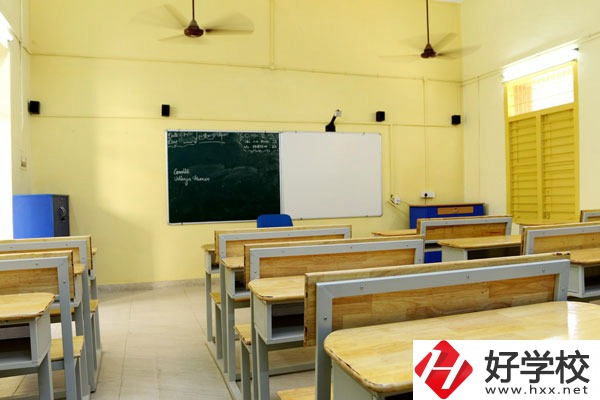 懷化市城南職業(yè)學(xué)校好不好？宿舍怎么樣？