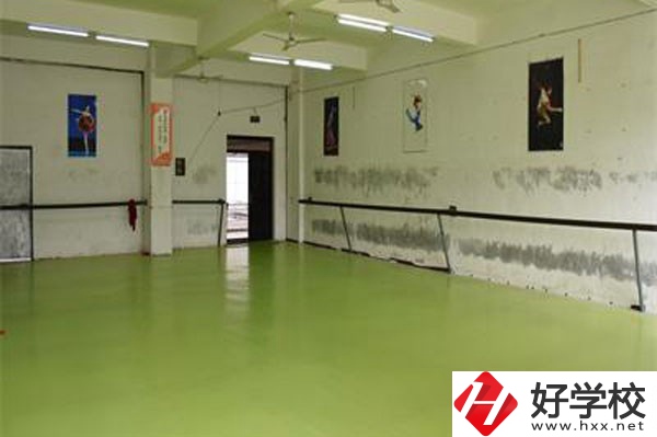 張家界旅游學(xué)校怎么樣？有哪些辦學(xué)優(yōu)勢？