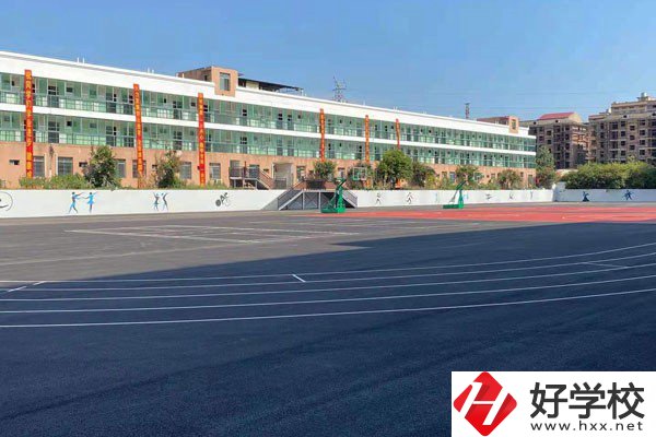 衡陽(yáng)藝術(shù)學(xué)校有哪幾所？如何收費(fèi)？