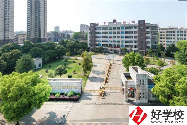 邵陽有沒有300分可以讀的公辦中職？有什么專業(yè)可以學(xué)？