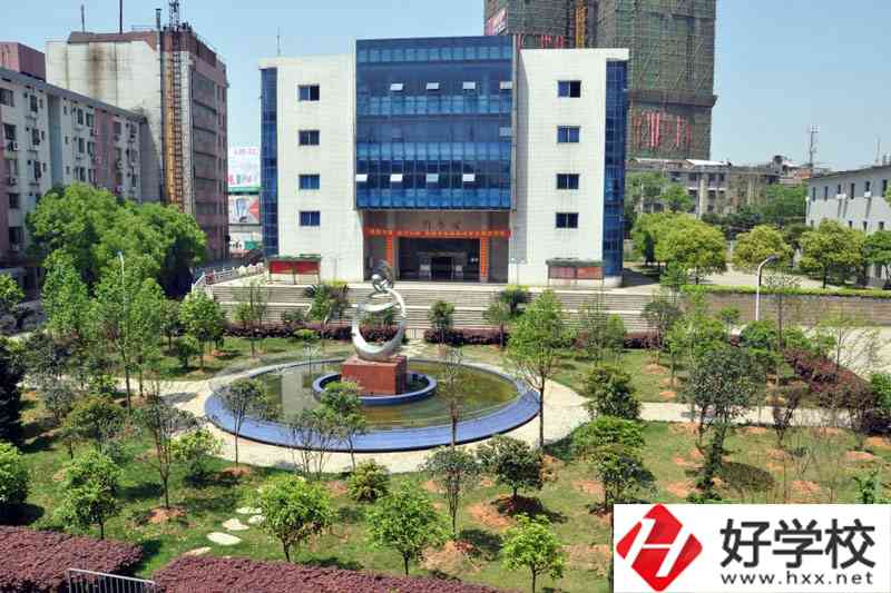 湖南省耒陽師范學校有哪些專業(yè)？就業(yè)前景怎么樣？