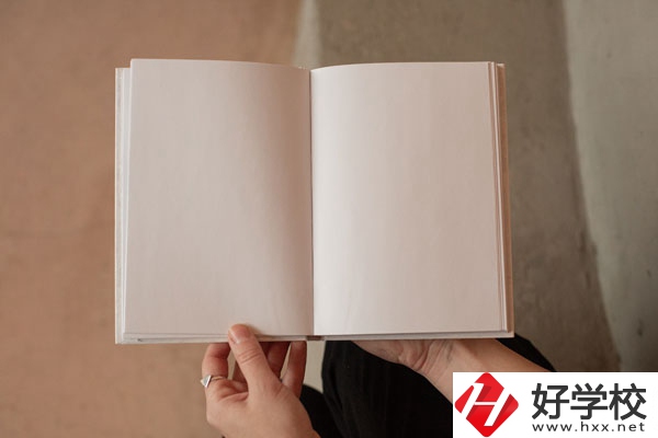 懷化啟航衛(wèi)生學(xué)校辦學(xué)地址在哪兒？