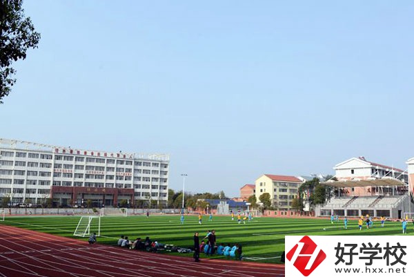 岳陽縣職業(yè)中等專業(yè)學(xué)校有哪些專業(yè)？師資力量如何？