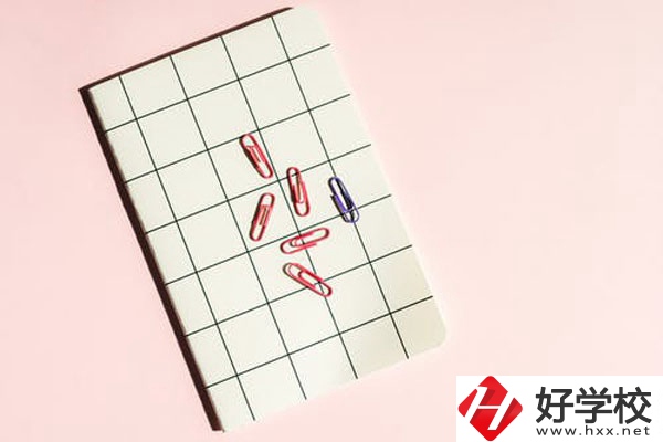 瀘溪縣第一職業(yè)中學(xué)怎么樣？是職高嗎？