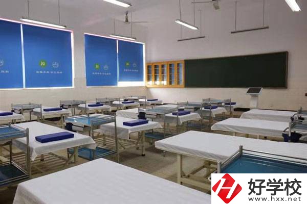 湖南護(hù)理學(xué)校值得讀嗎?學(xué)費貴嗎?