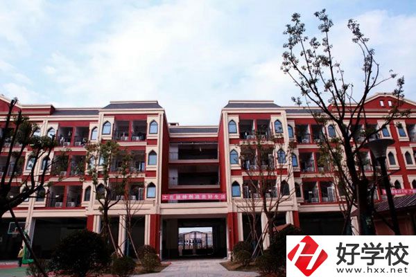 長沙湘麓醫(yī)藥中等職業(yè)技術(shù)學(xué)校中藥專業(yè)怎么樣？