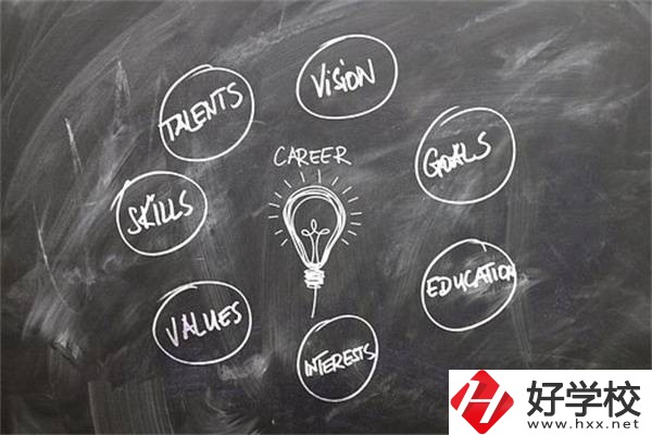 在湖南上職高好還是上技校好？有什么區(qū)別？