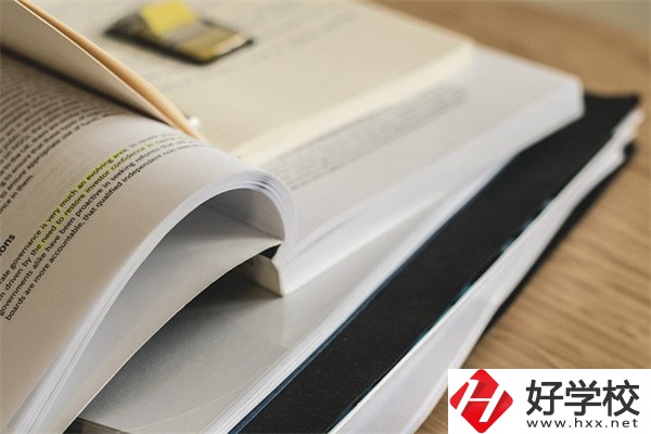 邵陽的技工學(xué)校有哪些？是什么性質(zhì)的？