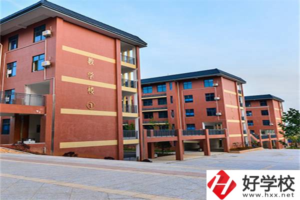 郴州分?jǐn)?shù)低可以讀的公辦中專有哪些？辦學(xué)條件怎么樣？