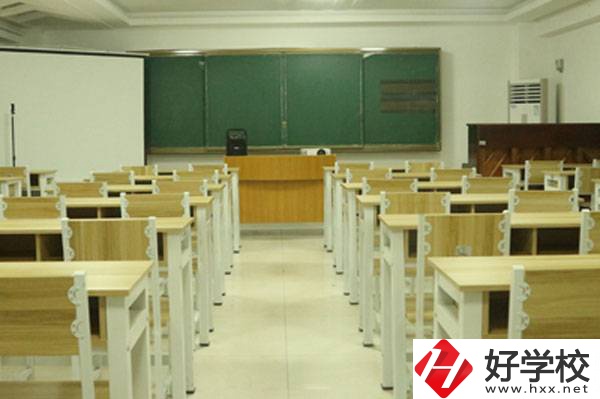 湖南長(zhǎng)沙藝術(shù)學(xué)校怎么樣，助學(xué)政策有哪些？
