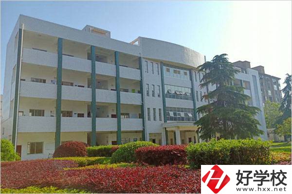 常德技校怎么樣？就讀技?？梢陨龑W(xué)嗎？
