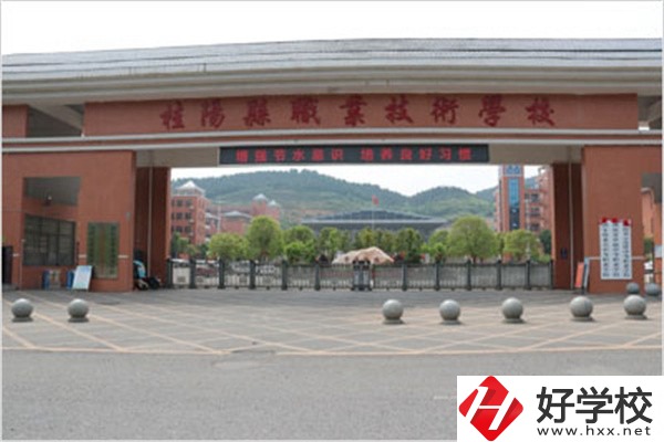 郴州排名前三的中專是哪幾所？有什么辦學(xué)優(yōu)勢(shì)？
