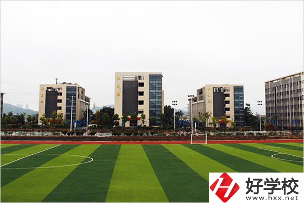 湖南省商業(yè)技師學(xué)院有哪些人才培養(yǎng)特色？
