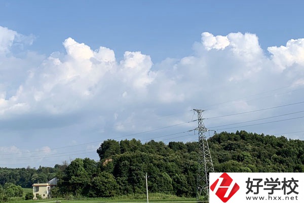 益陽第一職業(yè)中專學(xué)校的實(shí)力如何？