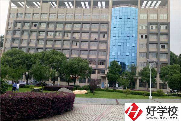 湖南有哪些好的護(hù)理類中職學(xué)校？