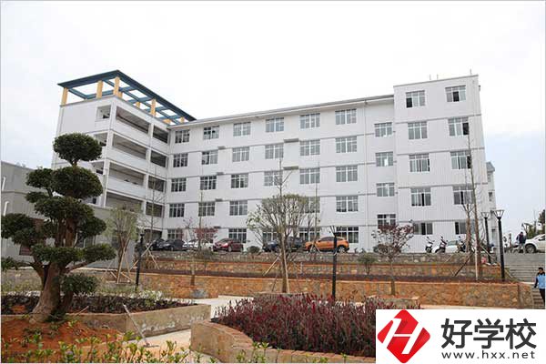 靖州縣職業(yè)中等職業(yè)學(xué)校汽車(chē)維修專(zhuān)業(yè)值得去學(xué)嗎？