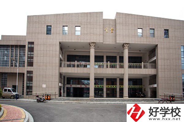 鳳凰縣職業(yè)中專學校食堂