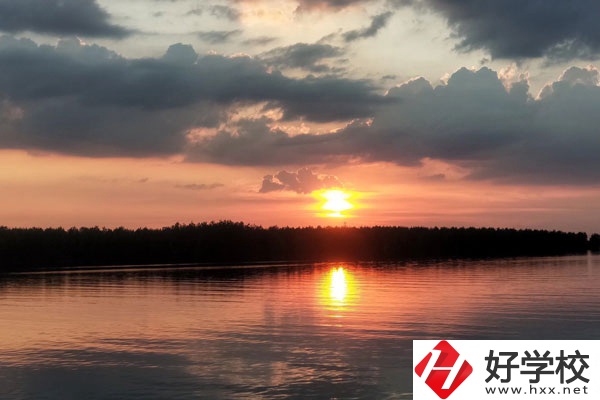 湘西民族職業(yè)技術(shù)學(xué)院有精品專業(yè)嗎？