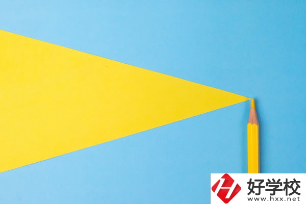 湖南省祁陽師范學(xué)校好不好？宿舍壞境怎么樣？