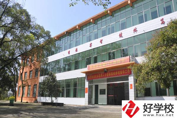 衡陽蔡倫科技中等職業(yè)學(xué)校是公辦的嗎？有哪些優(yōu)勢？
