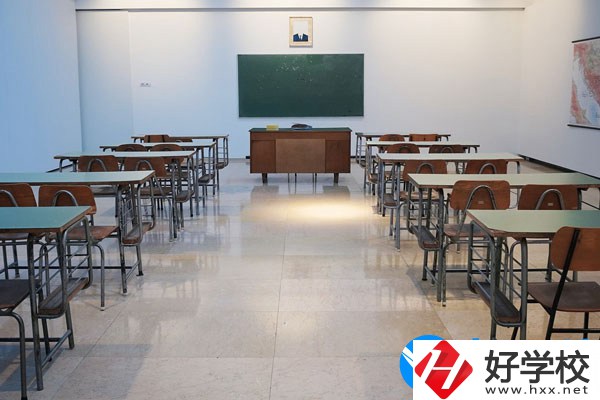 株洲最好的職業(yè)學(xué)校是哪個(gè)？宿舍怎么樣？