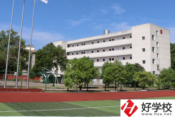 中鐵十二局有限公司技工學(xué)校怎么樣，有哪些專業(yè)？