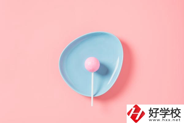 岳陽市網絡工程職業(yè)技術學校有什么專業(yè)？就業(yè)前景好不好？