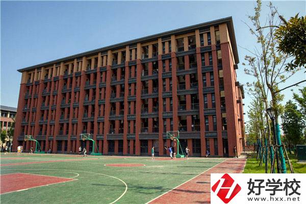 常德財經(jīng)學(xué)校哪些專業(yè)比較好？