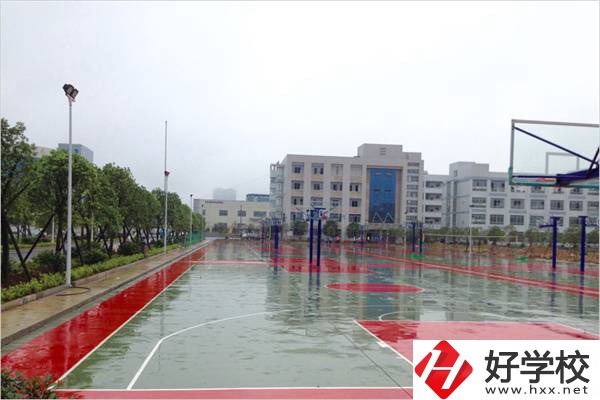 瀏陽最好的技校是哪一所？開設(shè)有什么專業(yè)？