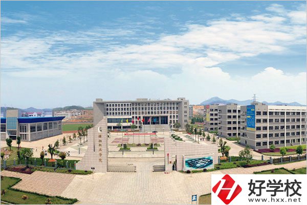 婁底有哪些民辦職高？哪所比較好？