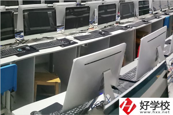 懷化市大鑫學(xué)校是職校嗎？辦學(xué)條件怎么樣？
