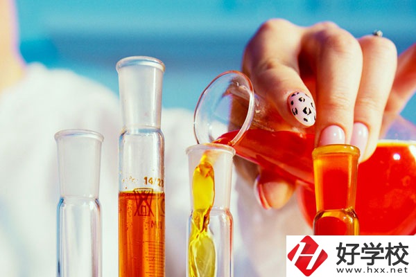 永州湘南旅游學(xué)校環(huán)境怎么樣？宿舍好不好？